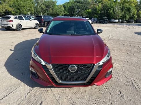 Used 2019 Nissan Altima 2.5 SR w/ SR Premium Package image 14