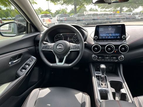 Certified 2025 Nissan Sentra SR w/ SR Premium Package FWD image 20