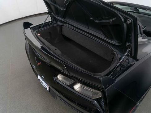 Used 2017 Chevrolet Corvette Z06 w/ Z07 Performance Package image 28