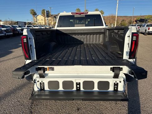 New 2026 GMC Sierra 3500 AT4 w/ AT4 Premium Plus Package image 28