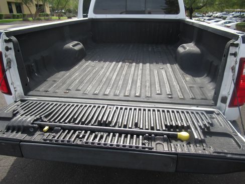 Used 2013 Ford F450 Lariat w/ Lariat Ultimate Pkg image 12