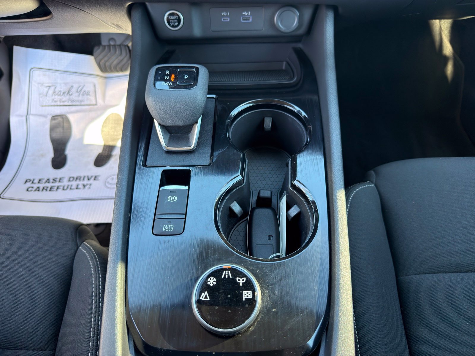 Used 2023 Nissan Rogue S AWD/4WD image 27
