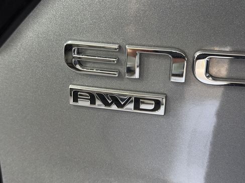 Used 2025 Buick Encore GX Preferred AWD/4WD image 17