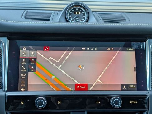 New 2026 Porsche Macan GTS image 19