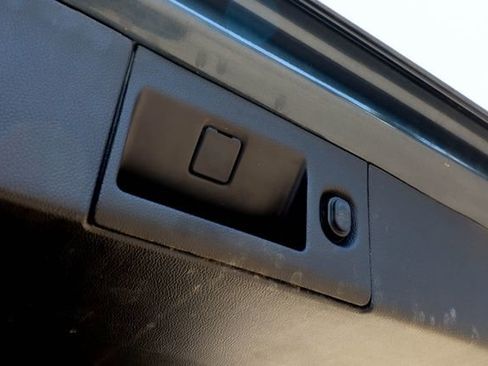 Used 2019 Cadillac Escalade Luxury image 45