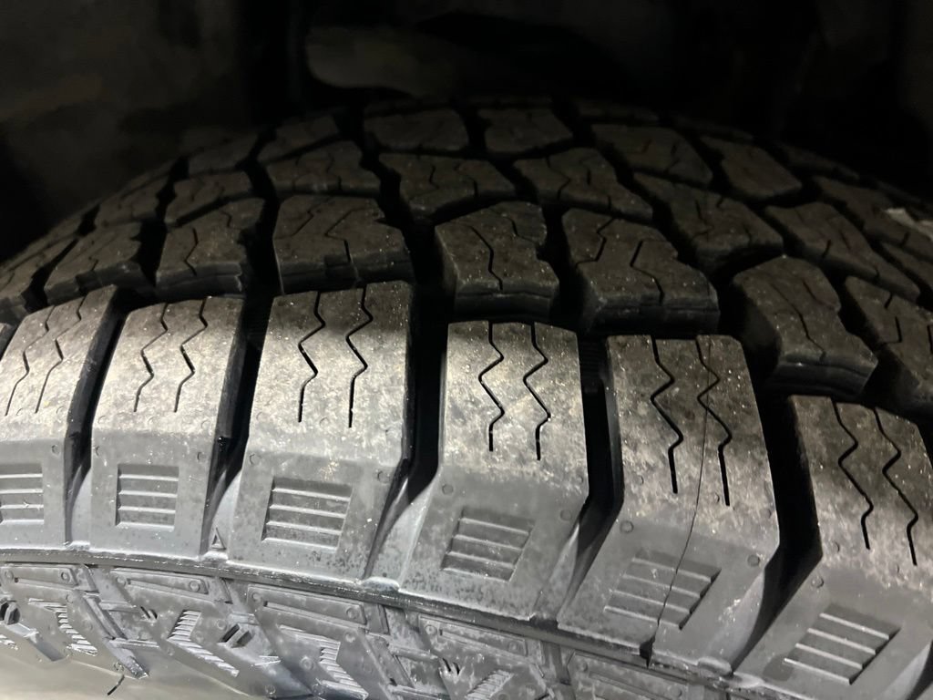 Used 2024 Ford Expedition XLT AWD/4WD image 46