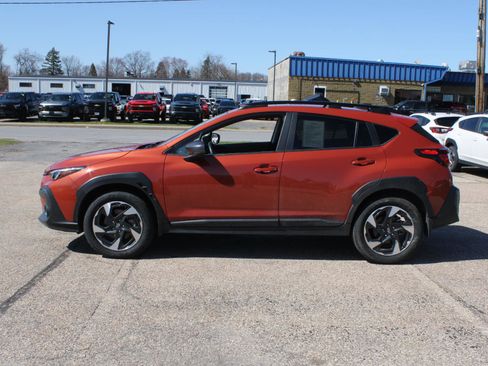 Used 2024 Subaru Crosstrek 2.5i Limited image 6