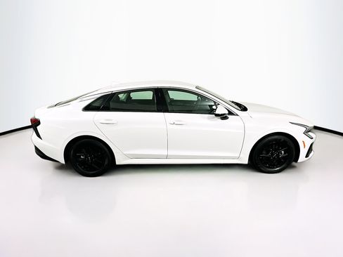 Used 2025 Kia K5 LXS image 10