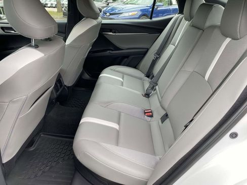 Used 2026 Toyota Camry SE FWD image 12