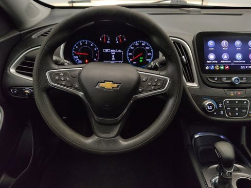 Used 2023 Chevrolet Malibu LT FWD image 22