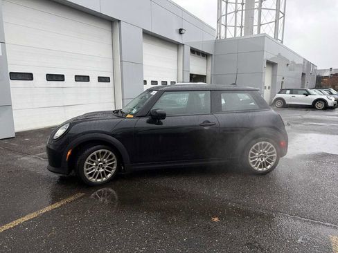 Used 2025 MINI Cooper S image 4