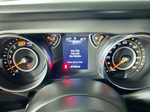 Used 2021 Jeep Wrangler Unlimited Willys image 18