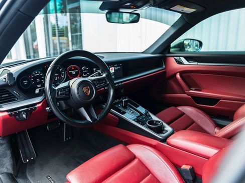 Used 2021 Porsche 911 Carrera S RWD image 14