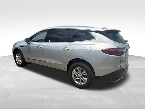 Used 2020 Buick Enclave Essence AWD/4WD image 3