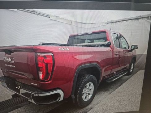 Used 2019 GMC Sierra 1500 SLE AWD/4WD image 3