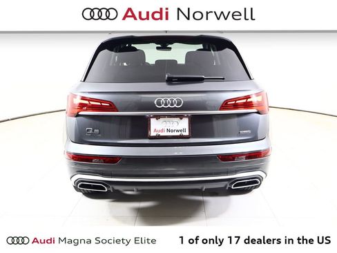 Used 2023 Audi Q5 2.0T Premium Plus w/ Premium Plus Package AWD/4WD image 14