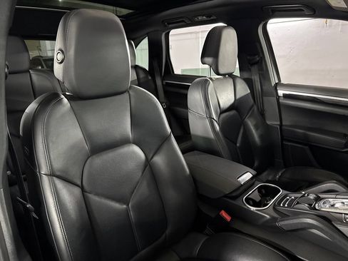 Used 2014 Porsche Cayenne Diesel AWD/4WD image 53