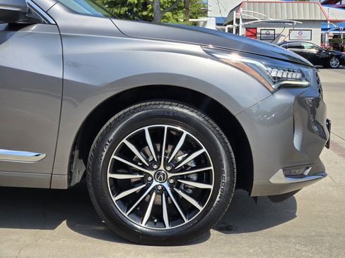 Certified 2025 Acura RDX SH-AWD w/ Advance Package image 10