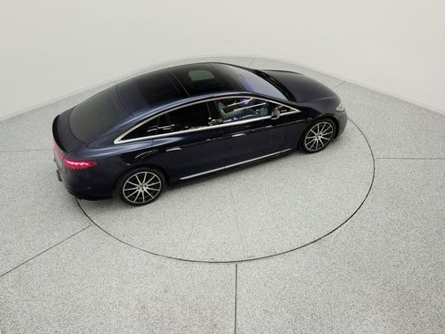 Used 2023 Mercedes-Benz EQS 580 4MATIC Sedan image 11