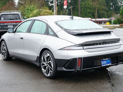 Certified 2025 Hyundai Ioniq 6 SEL image 8