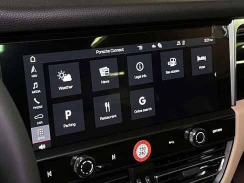 New 2026 Porsche Macan image 28