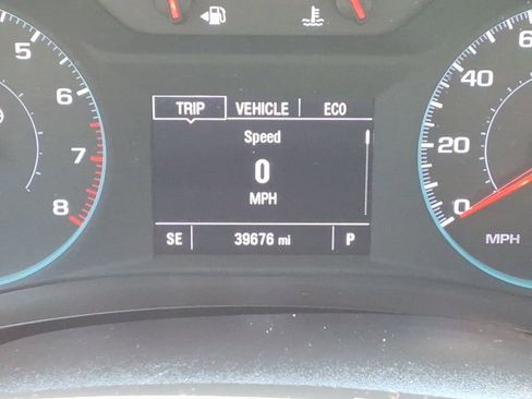 Certified 2023 Chevrolet Traverse LS FWD image 29