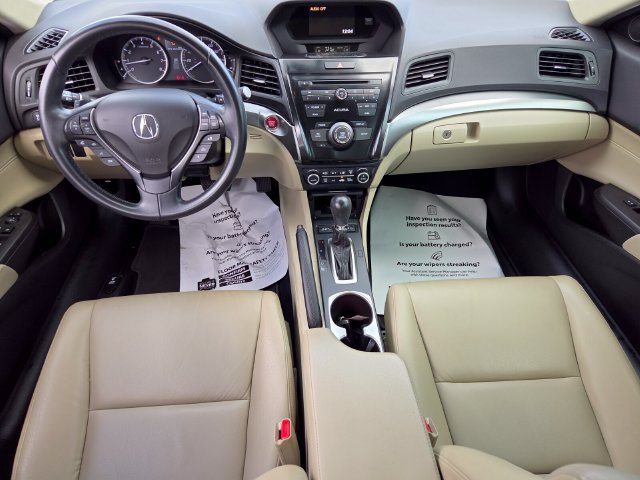 Used 2018 Acura ILX FWD image 9