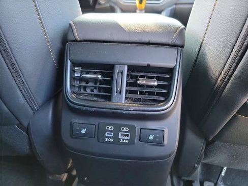Used 2024 Subaru Outback Wilderness AWD/4WD image 14