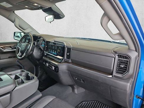 Used 2023 Chevrolet Silverado 1500 RST AWD/4WD image 21