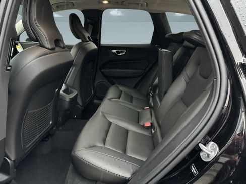 New 2024 Volvo XC60 B5 Core w/ Protection Package Premier AWD/4WD image 14