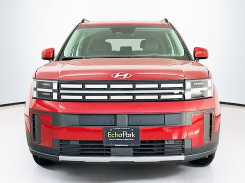 Used 2025 Hyundai Santa Fe SEL image 2