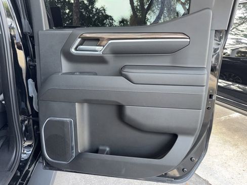 Used 2023 Chevrolet Silverado 1500 RST AWD/4WD image 29