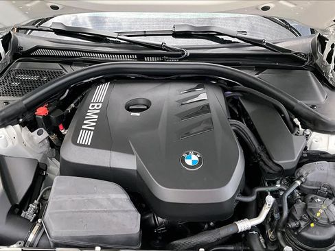 Used 2025 BMW 330i Sedan w/ M Sport Package RWD image 32