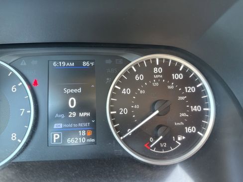 Certified 2024 Nissan Sentra S image 37