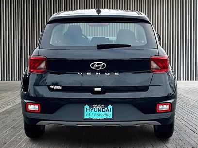 New 2026 Hyundai Venue SE