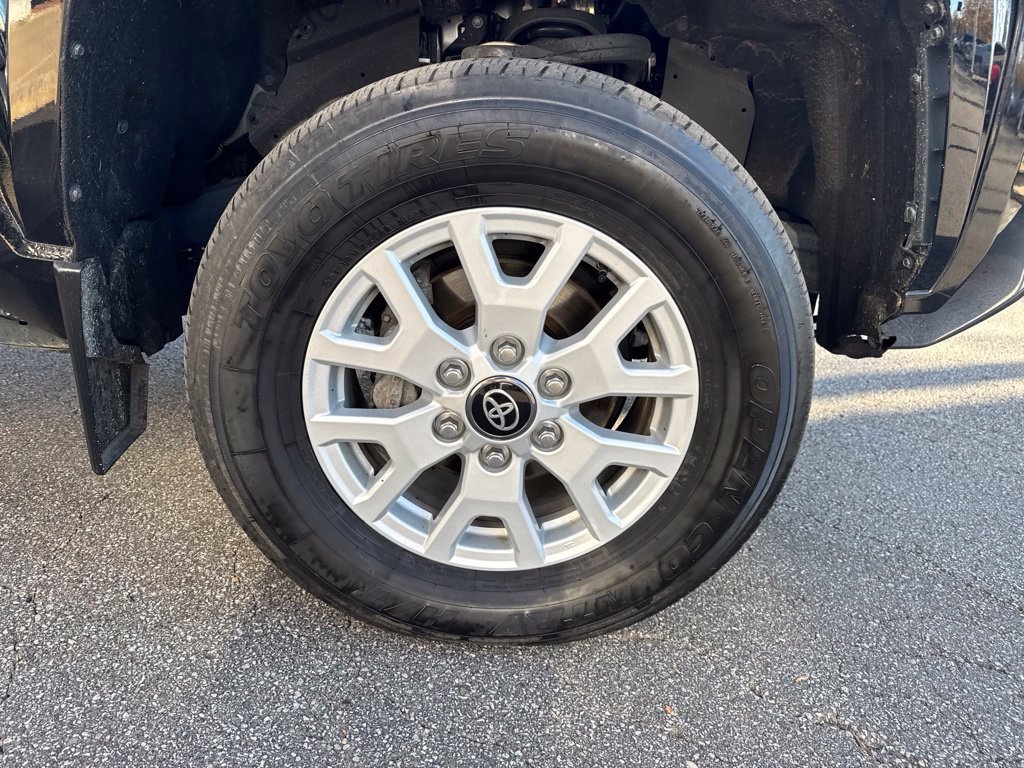 Certified 2024 Toyota Tacoma SR AWD/4WD image 37