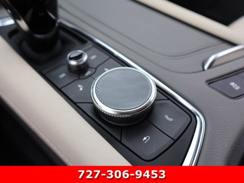 Used 2023 Cadillac XT6 Premium Luxury FWD image 30