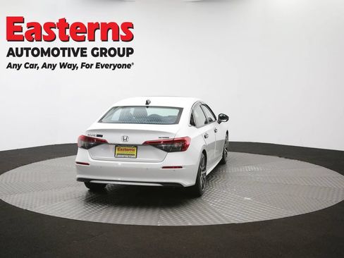 Used 2022 Honda Civic Touring image 38