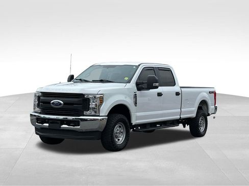 Used 2019 Ford F250 XL w/ Power Equipment Group image 7