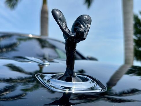 Used 2019 Rolls-Royce Ghost RWD image 28