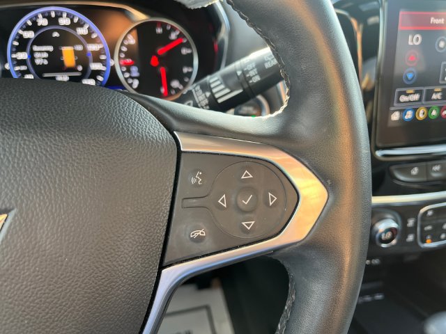 Used 2024 Chevrolet Traverse Premier w/ Redline Edition FWD image 16