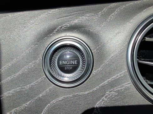Used 2021 Mercedes-Benz E 53 AMG 4MATIC Sedan image 23