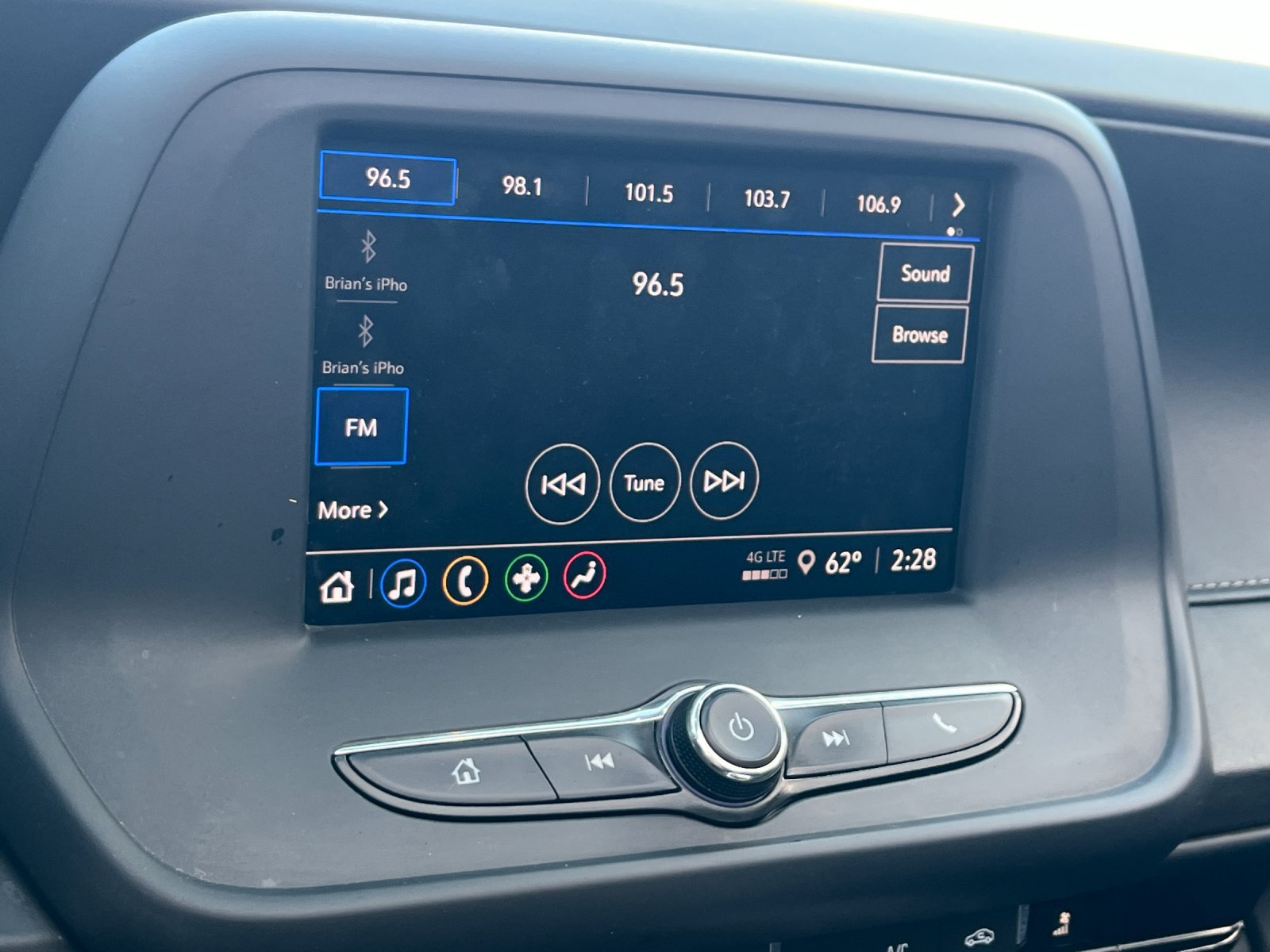 Used 2023 Chevrolet Camaro LT RWD image 17