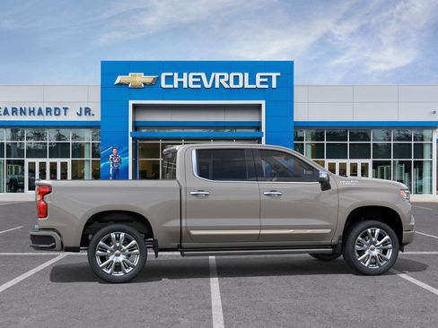 New 2026 Chevrolet Silverado 1500 High Country w/ High Country Premium Package AWD/4WD image 7