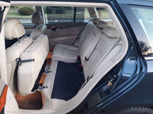 Used 2006 Mercedes-Benz E 350 Wagon image 33
