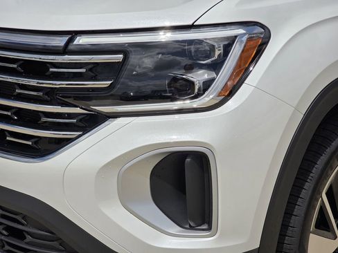 New 2026 Volkswagen Atlas SEL image 6