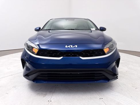 Used 2022 Kia Forte LXS w/ LXS Technology Package FWD image 12