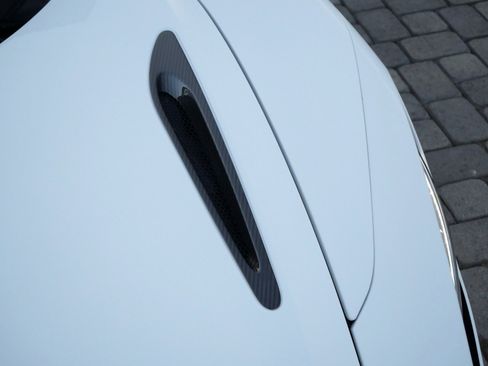 Used 2023 McLaren 720S Performance image 25