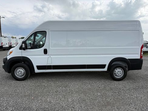 Used 2023 RAM ProMaster 2500 FWD image 6