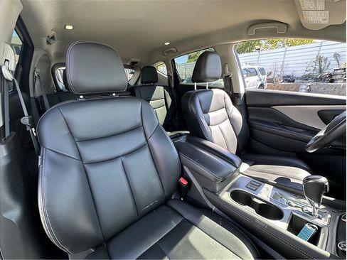 Used 2023 Nissan Murano SV w/ SV Midnight Edition Package AWD/4WD image 4